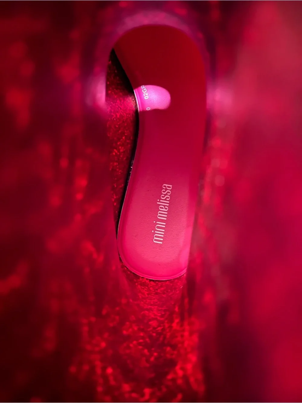 Mini Melissa eye catching